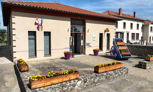 Mairie de Roche en Régnier